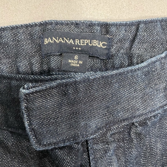 Banana Republic Jean Skirt - Picture 4 of 5